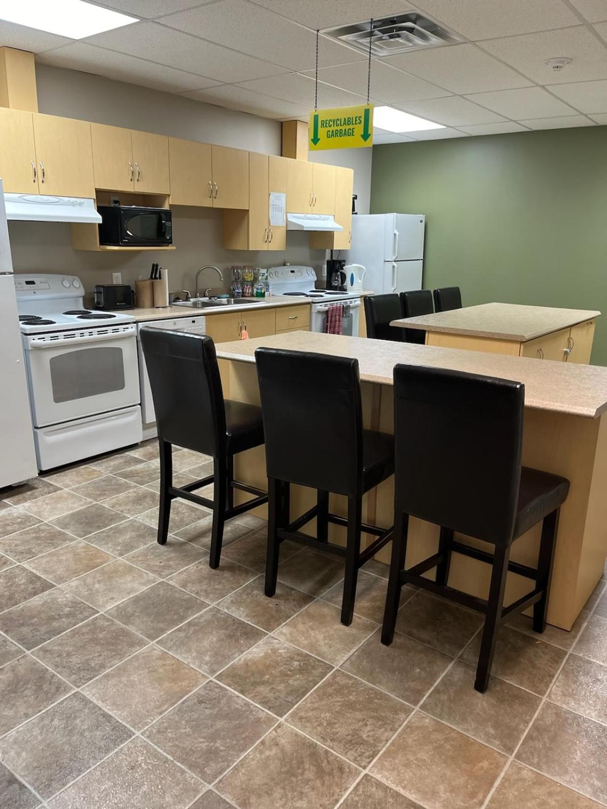 Riverview Suites Clarenville Extérieur photo